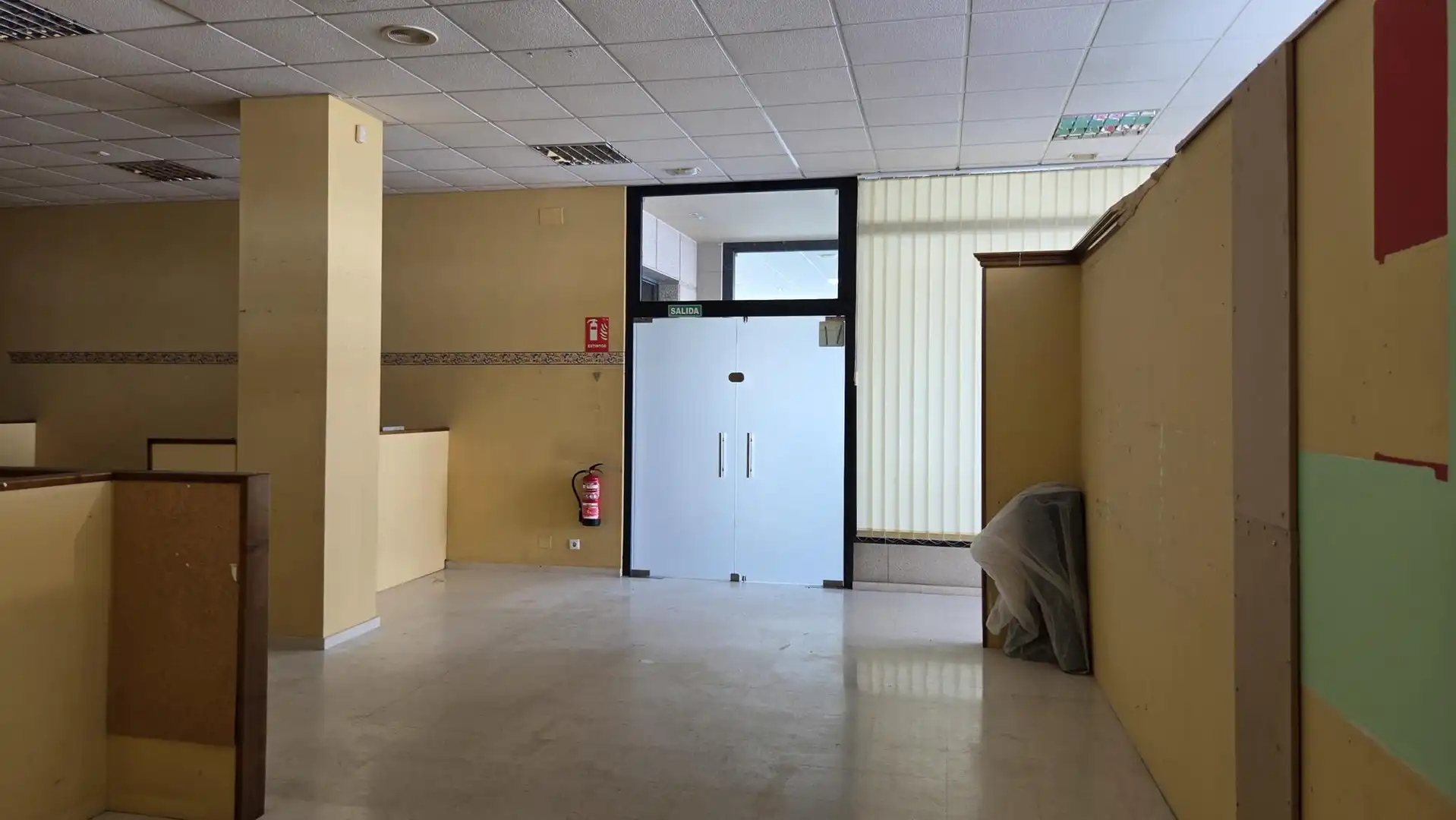 Gewerbefläche zur Miete in Avenida Santiago, Negreira, España, imagen 20