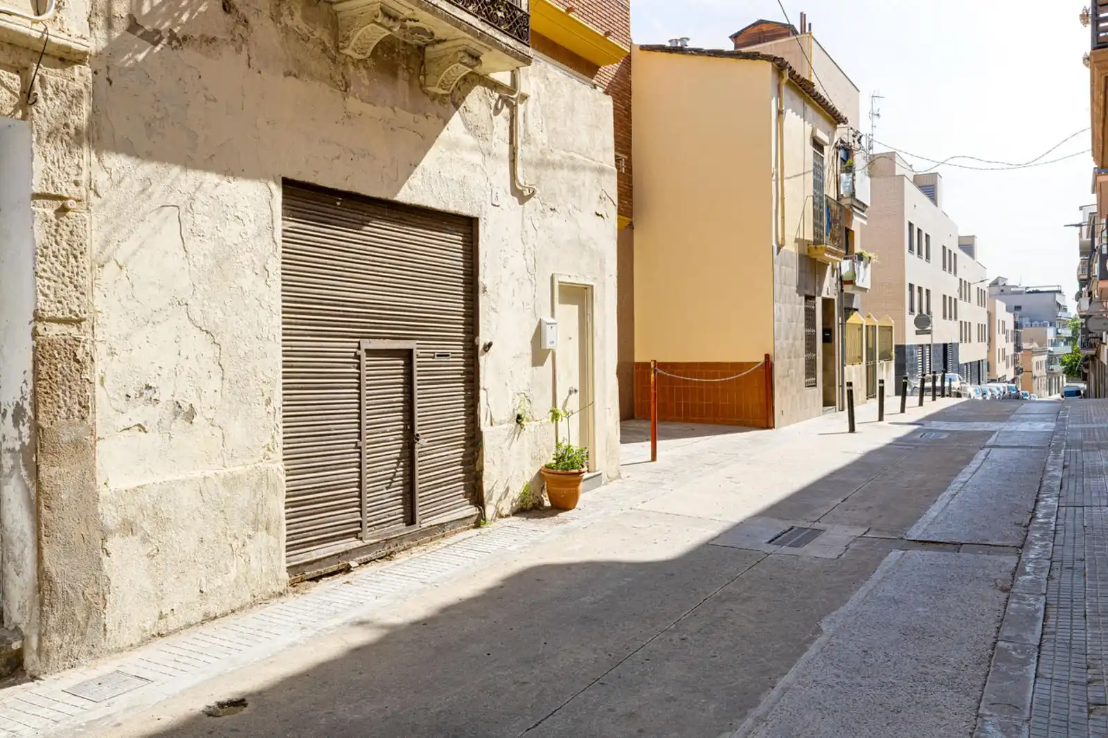 Vista exterior de Edificio en venta en Santa Coloma de Gramenet