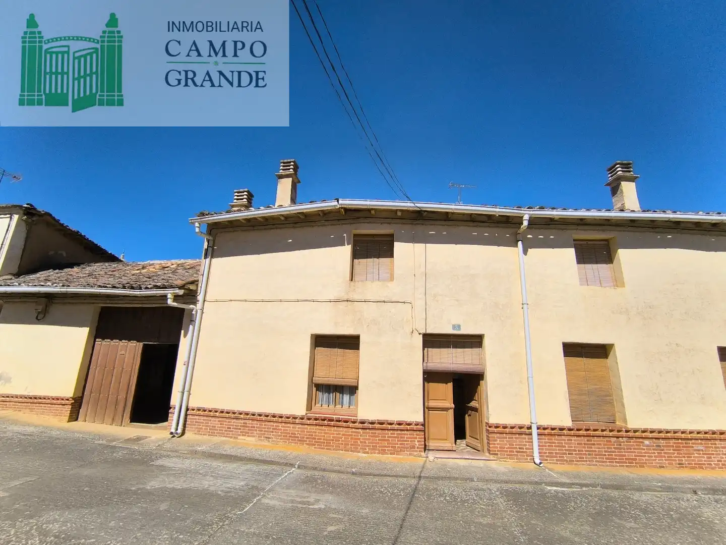 Vista exterior de Casa o chalet en venta en Mazuecos de Valdeginate con Jardín privado, Trastero y Amueblado