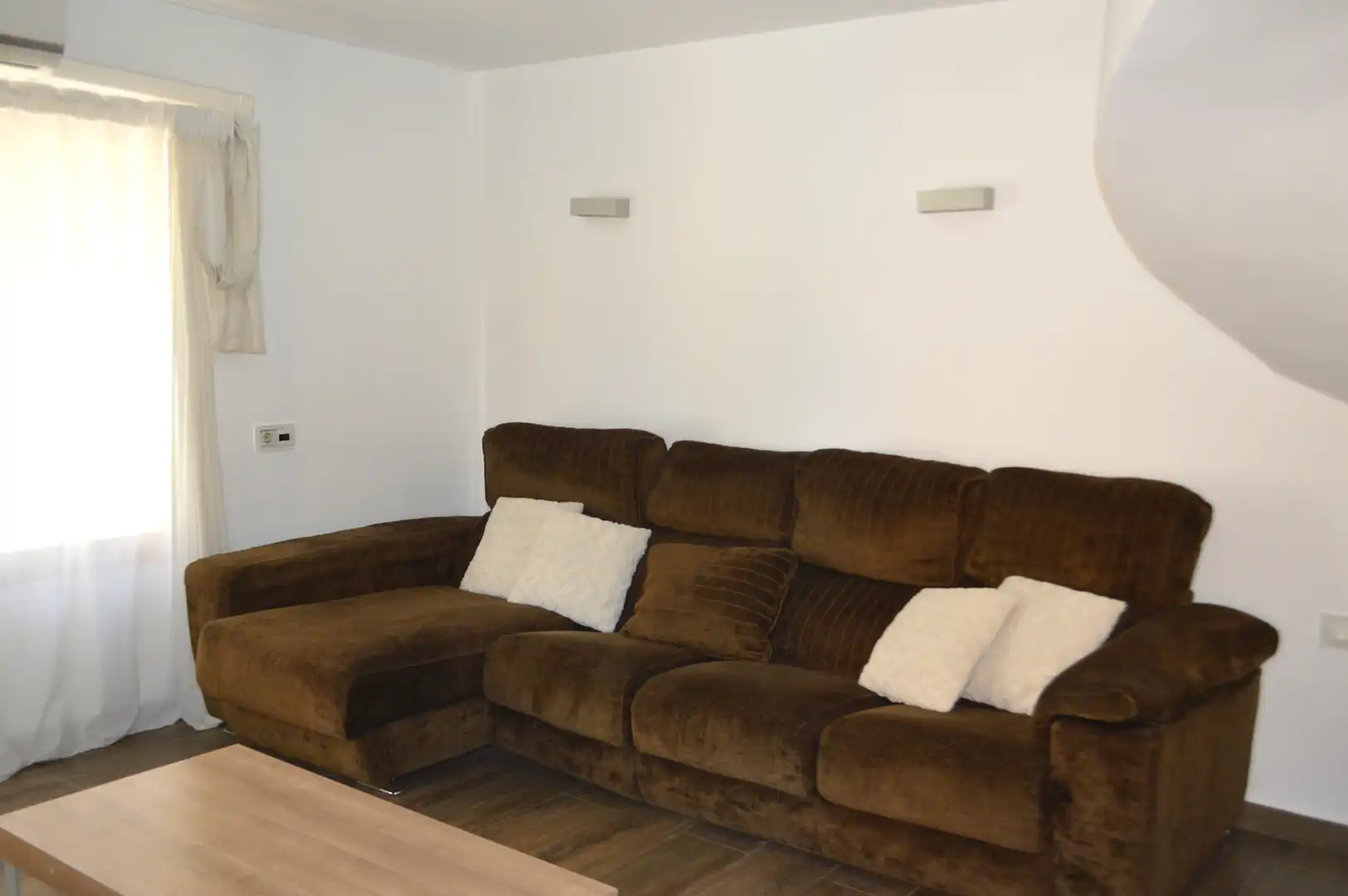 Wohnzimmer von Maisonette zur Miete in Manises mit Klimaanlage, Heizung und Möbliert