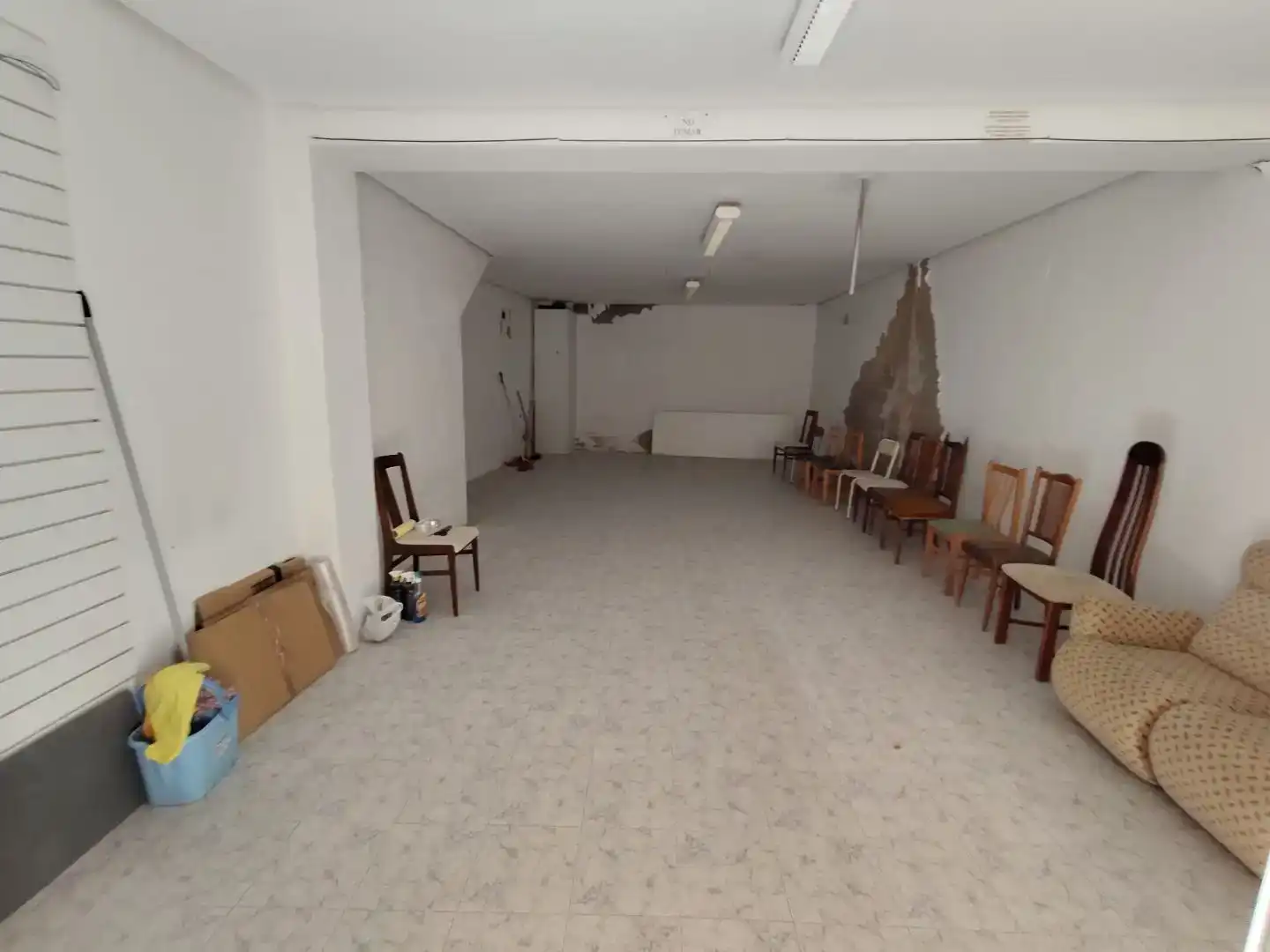 Casa adosada en venda en Ademuz amb Balcó