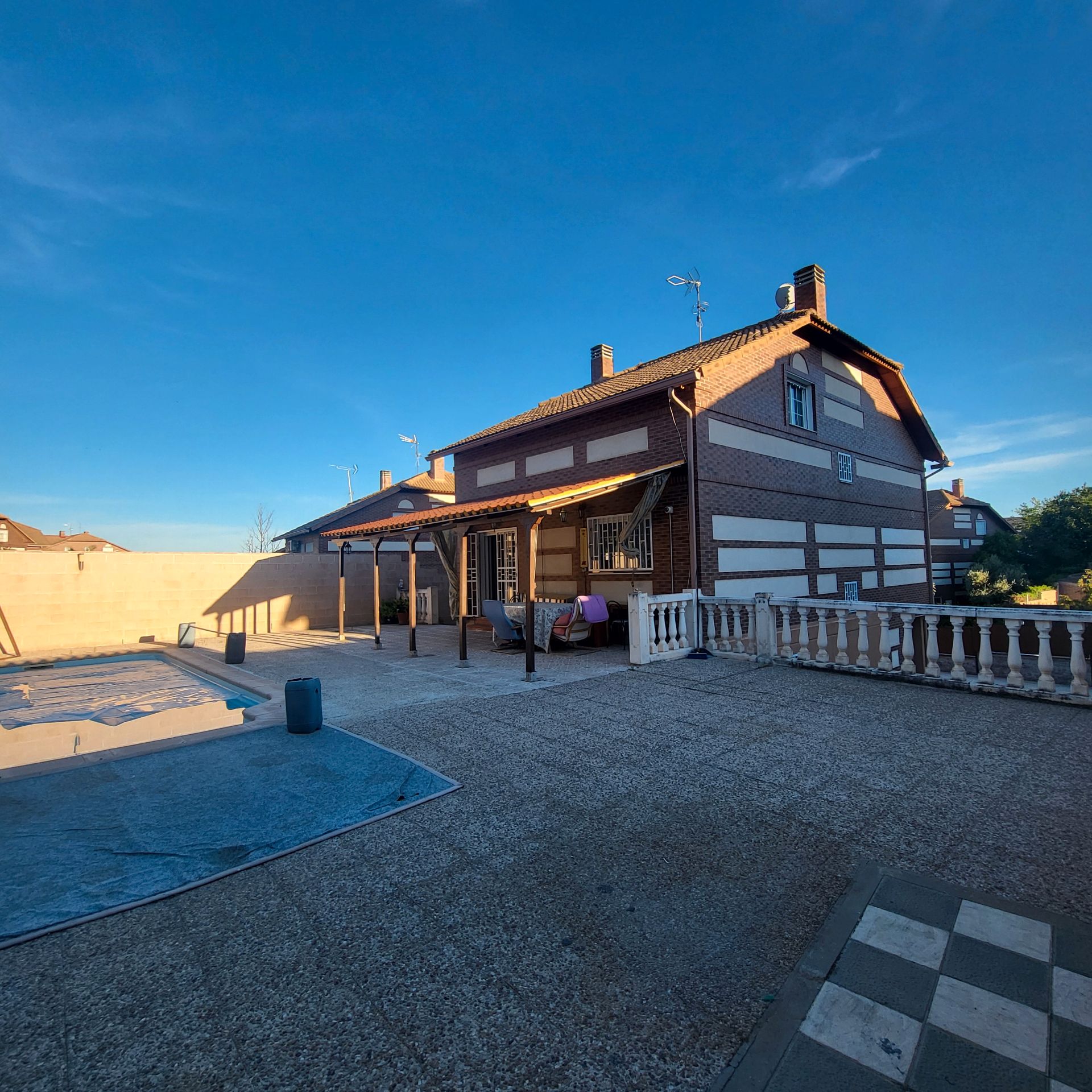 Exterior view of House or chalet for sale in Seseña  with Heating, Private garden and Terrace