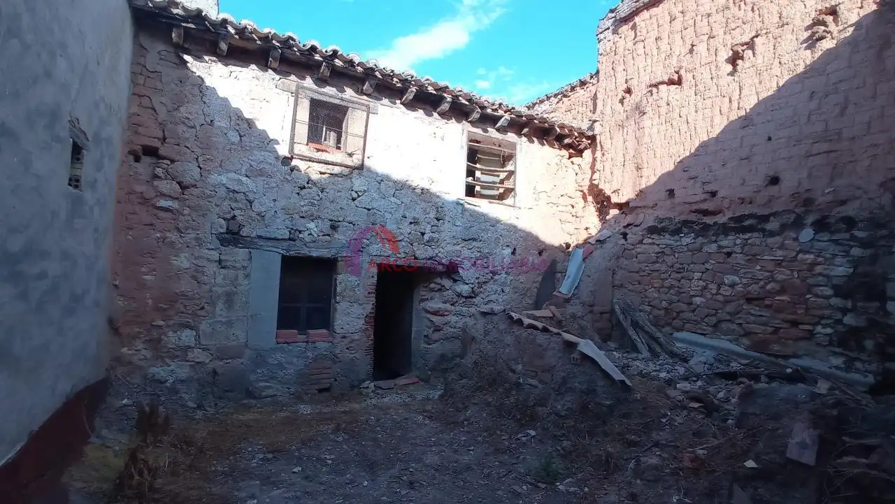 Vista exterior de Casa o chalet en venta en Arcos con Calefacción y Jardín privado