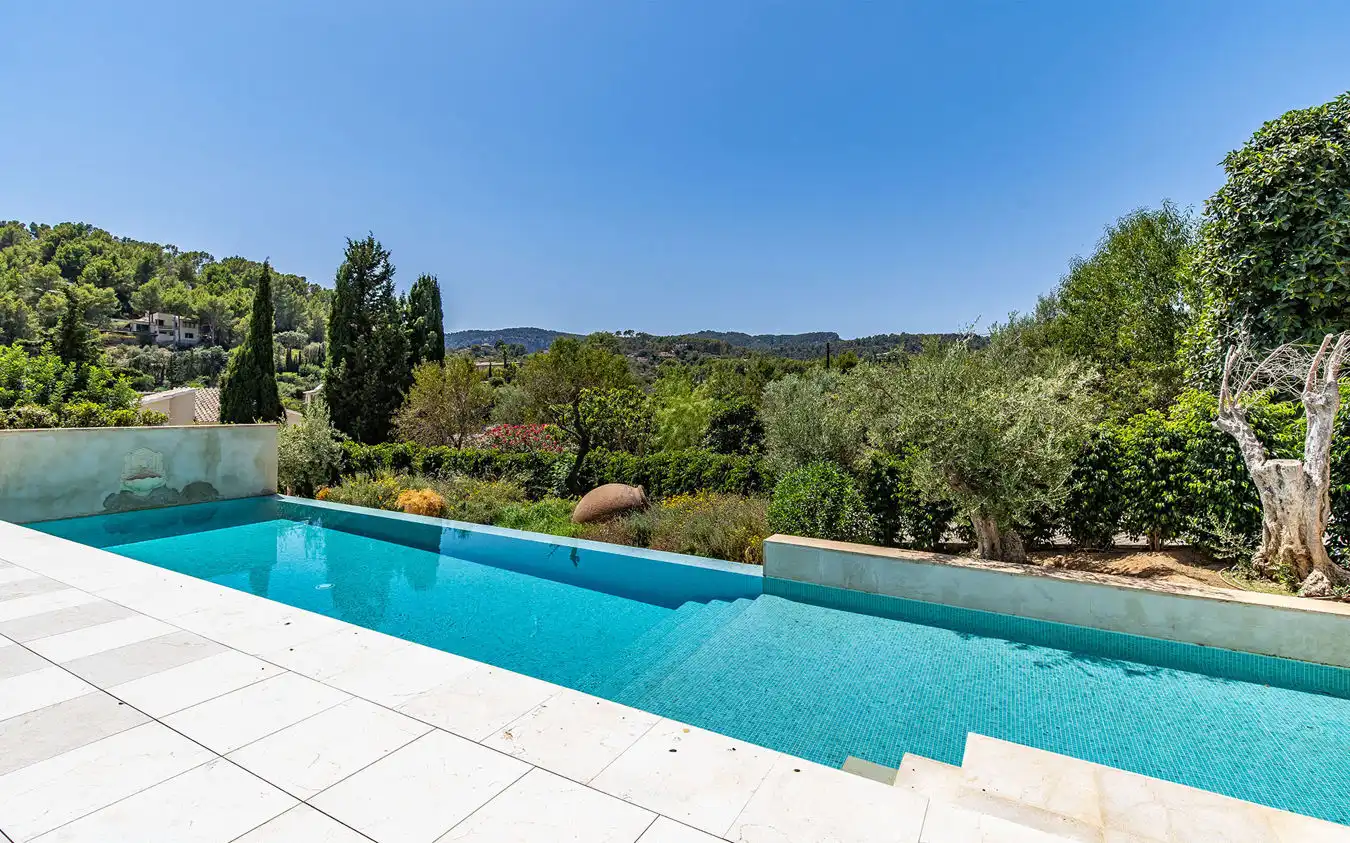 Country homes for sale in Calvià pueblo