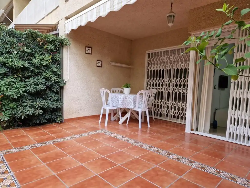 Ground floor to rent in Miami Platja, imagen 3