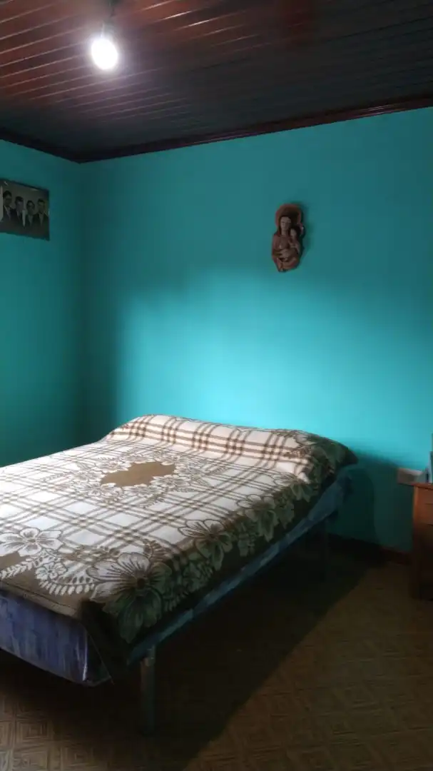 Dormitori de Casa o xalet en venda en Cariño amb Jardí privat, Parquet i Terrassa