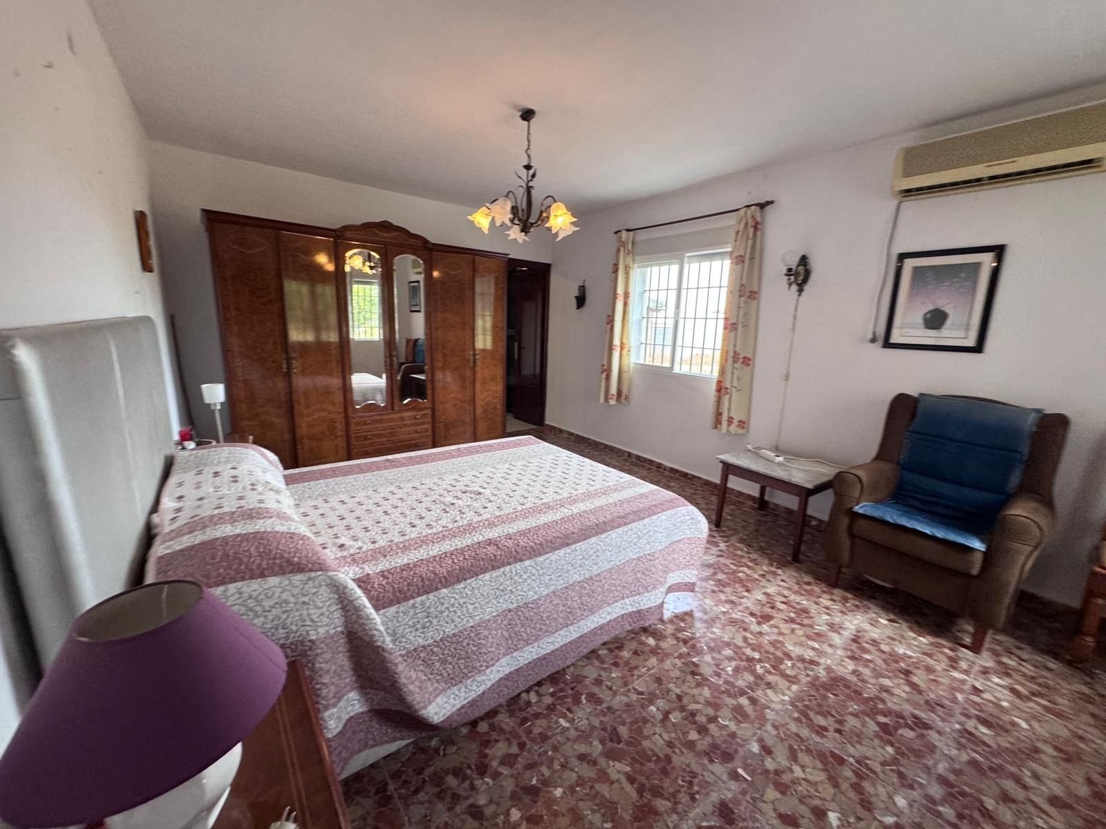 Bedroom of House or chalet for sale in Chiclana de la Frontera  with Air Conditioner, Storage room and Swimming Pool