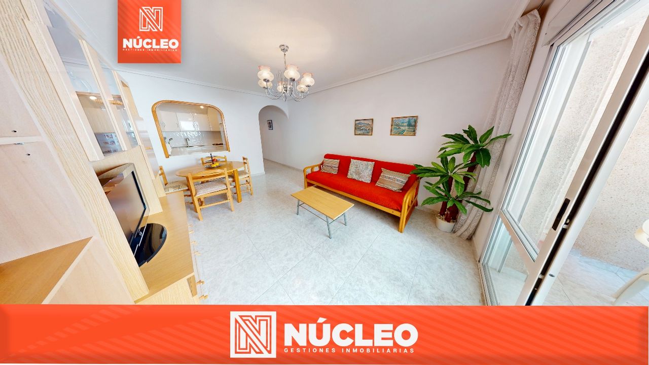 Living room of Flat for sale in Torrevieja  with Furnished, Oven and Washing machine