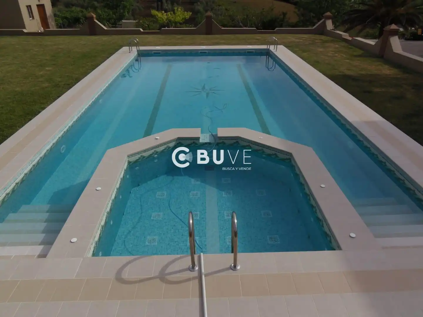 Piscina de Casa o chalet en venta en Arriate con Aire acondicionado, Calefacción y Jardín privado