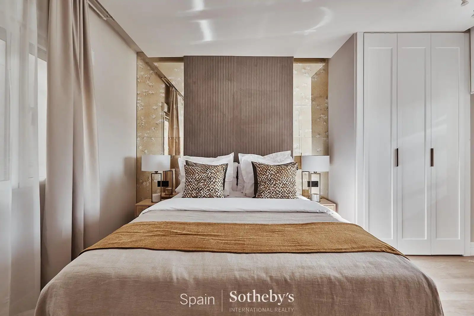 Schlafzimmer von Wohnungen zum Verkauf in Madrid mit Klimaanlage, Heizung und Terrasse