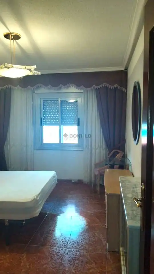 Habitación de Planta baja de alquiler en Utrillas con Calefacción y Amueblado
