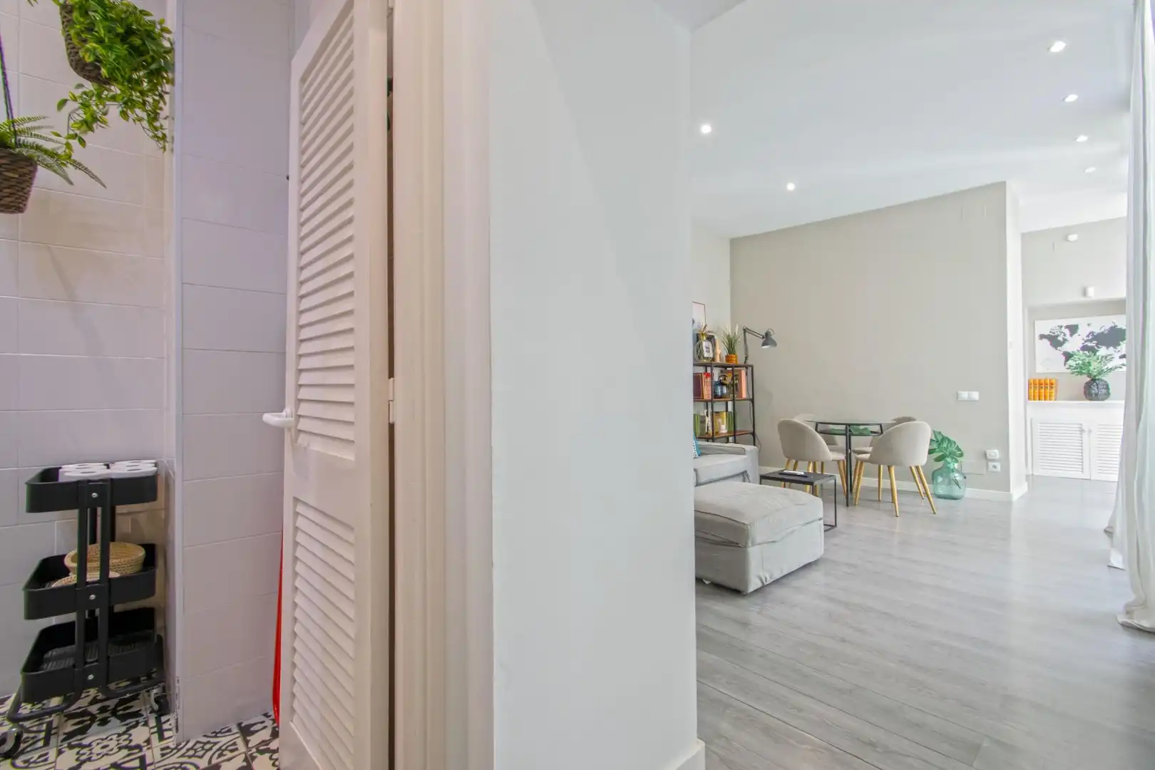 Flat for sale in Sevilla, Sevilla
