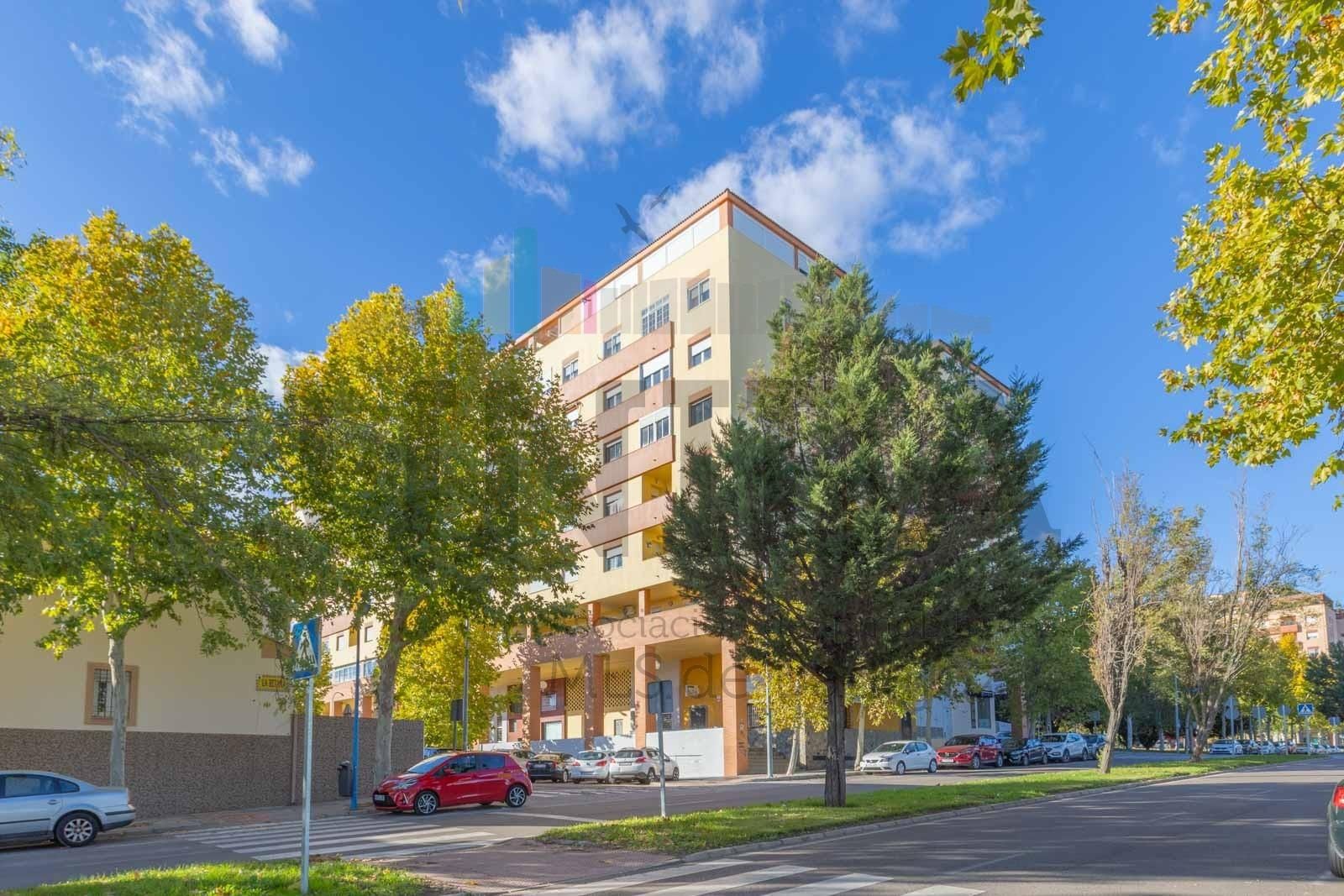 Vista exterior de Piso en venta en Badajoz Capital con Aire acondicionado