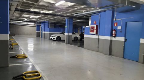 Foto 2 von Garage zur Miete in Calle Pare Sallares, Centre, Sabadell