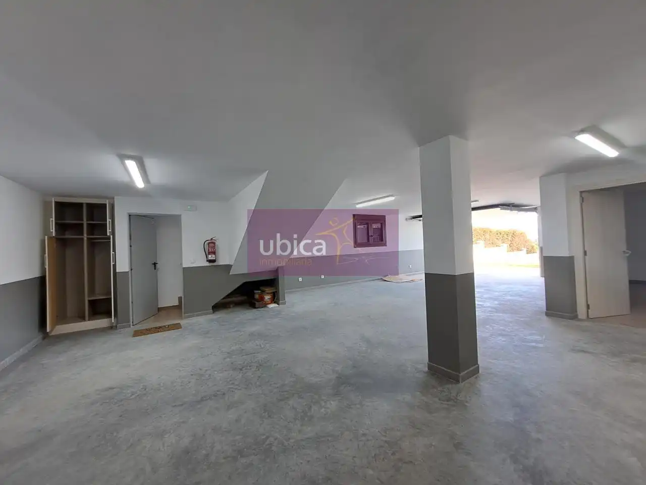 Aparcament de Casa o xalet en venda en Tomiño amb Calefacció, Jardí privat i Terrassa