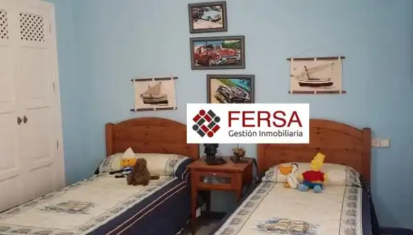 Schlafzimmer von Wohnung zum Verkauf in El Puerto de Santa María mit Klimaanlage und Heizung