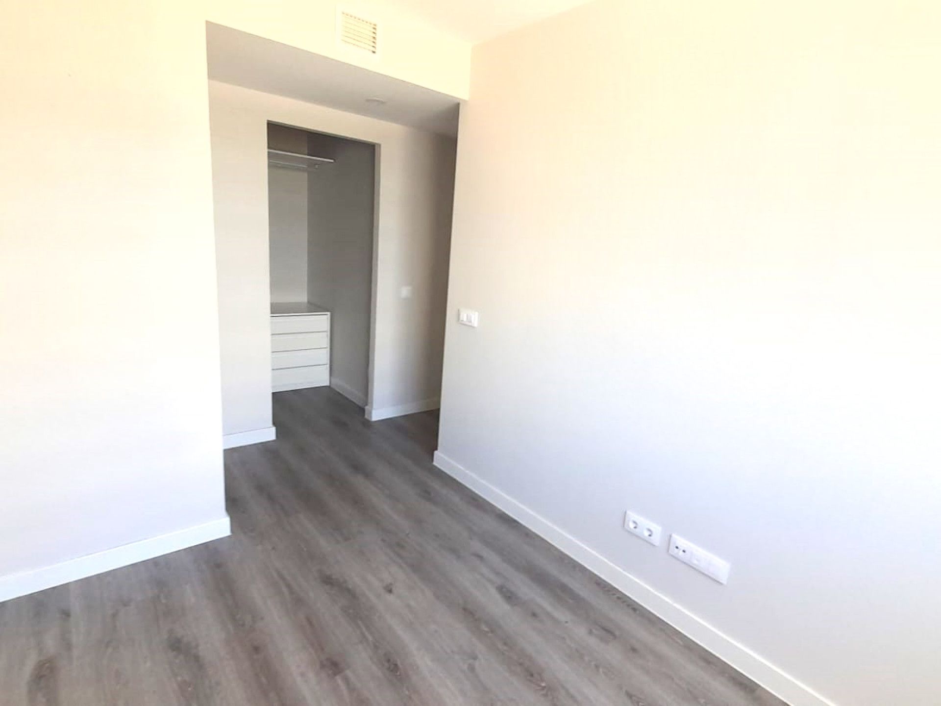 Bedroom of Flat for rent in Tres Cantos  with Heating, Terrace and Pets allowed