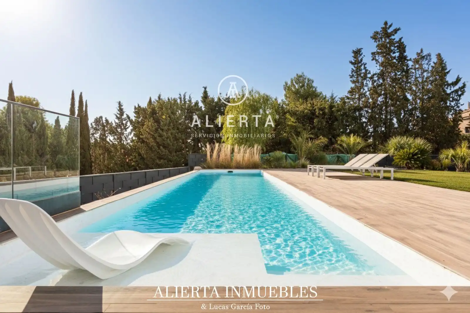 Piscina de Casa o chalet en venta en Zaragoza con Aire acondicionado, Calefacción y Trastero