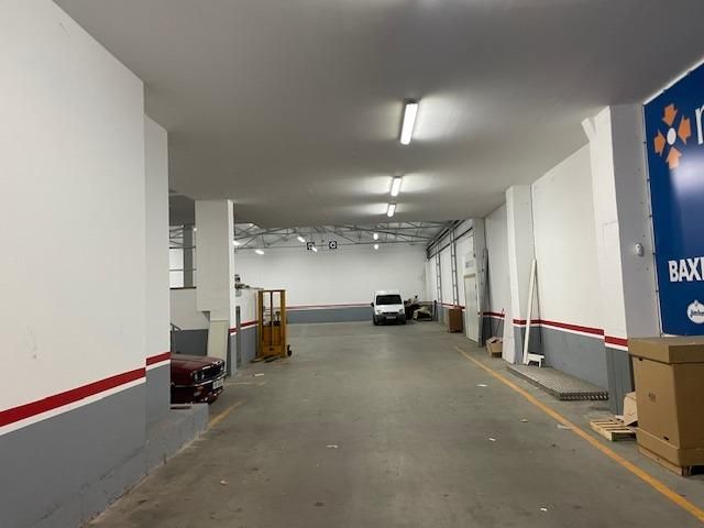 Nau industrial de lloguer en Ourense Capital 