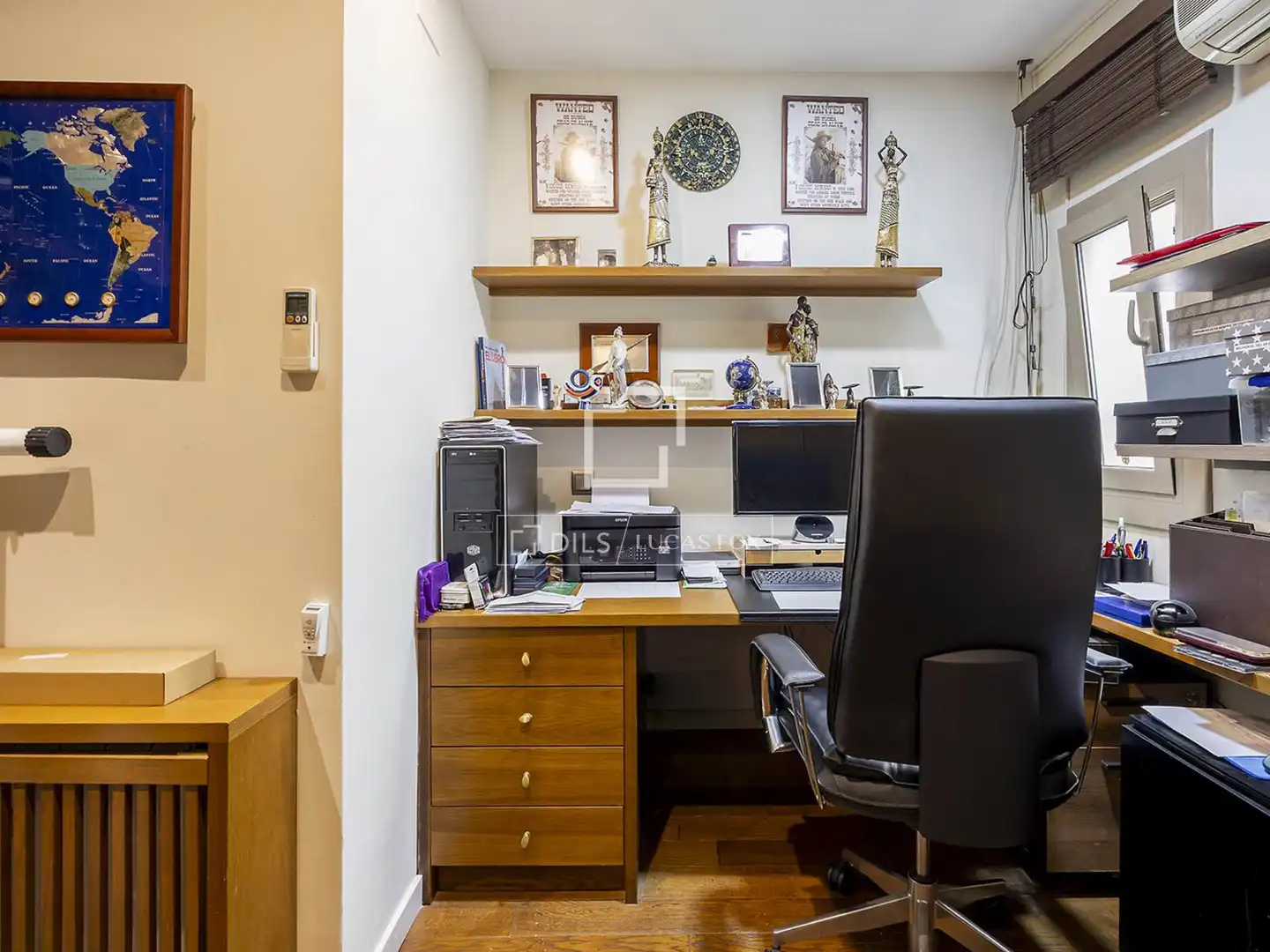 Flat for sale in Barcelona  with Air Conditioner, Heating and Terrace