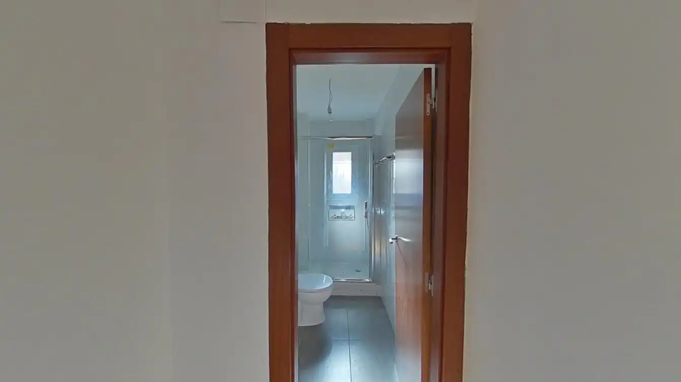 Bathroom of Flat for sale in Zaragoza  with Heating, Oven and Balcony