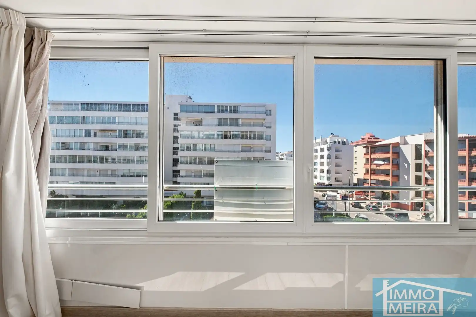 Habitación de Apartamento en venta en Roses con Aire acondicionado, Calefacción y Terraza