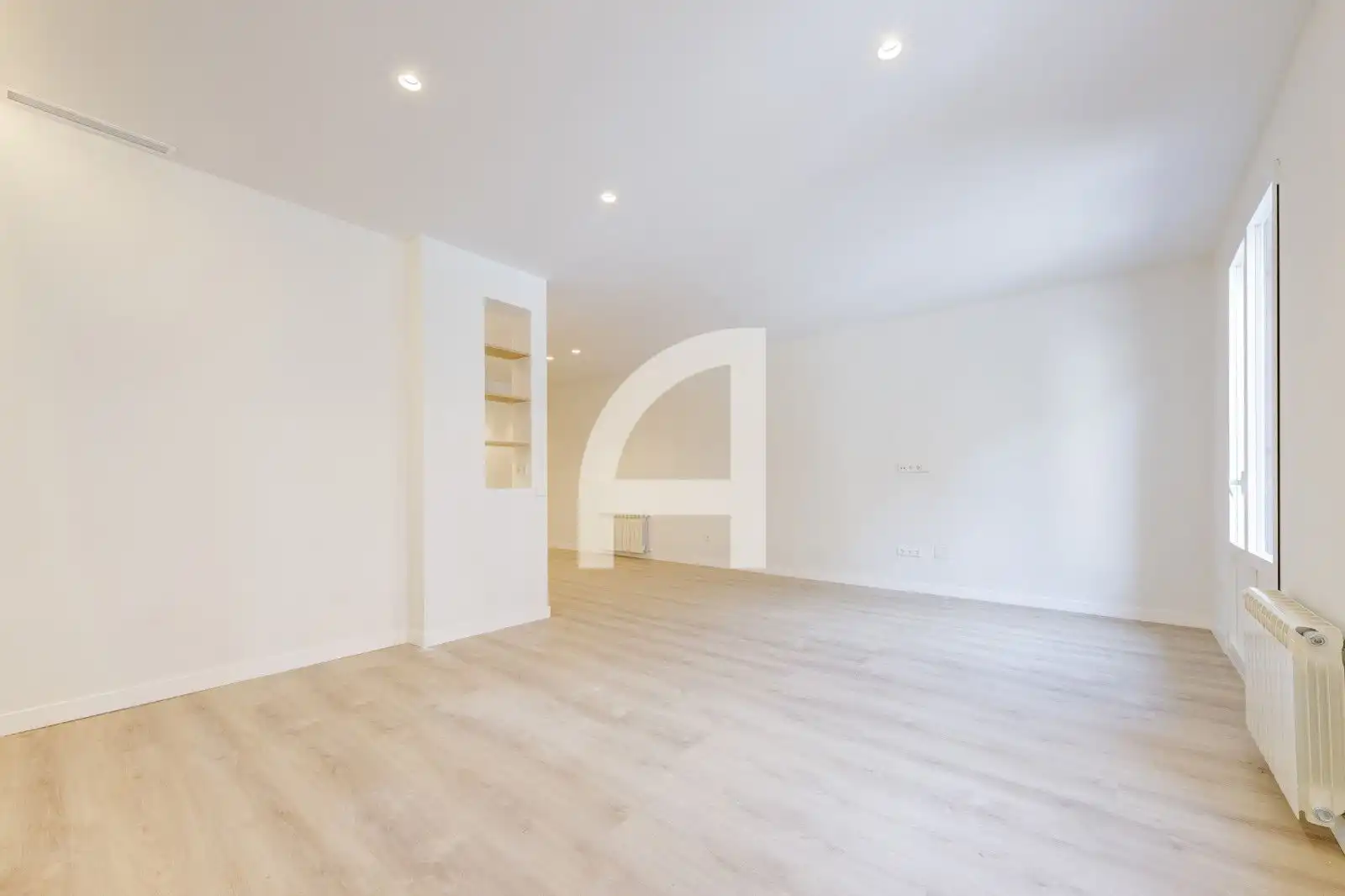 Schlafzimmer von Wohnung zum Verkauf in Madrid mit Klimaanlage, Heizung und Terrasse