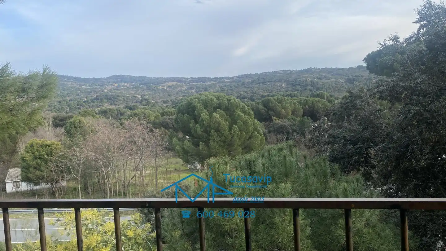 Houses for sale in El Tiemblo