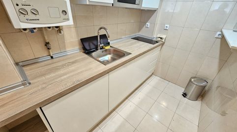 Foto 4 de Apartamento en venta en Calle Azcarraga, El Postigo, Oviedo