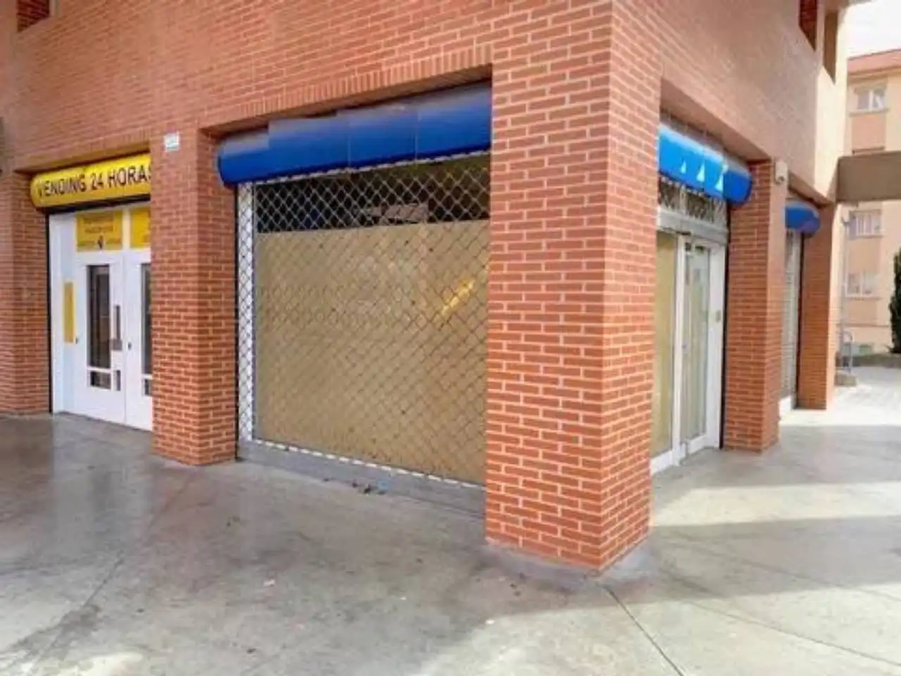 Local comercial en venda a Centro Urbano - Hirigunea, imagen 2