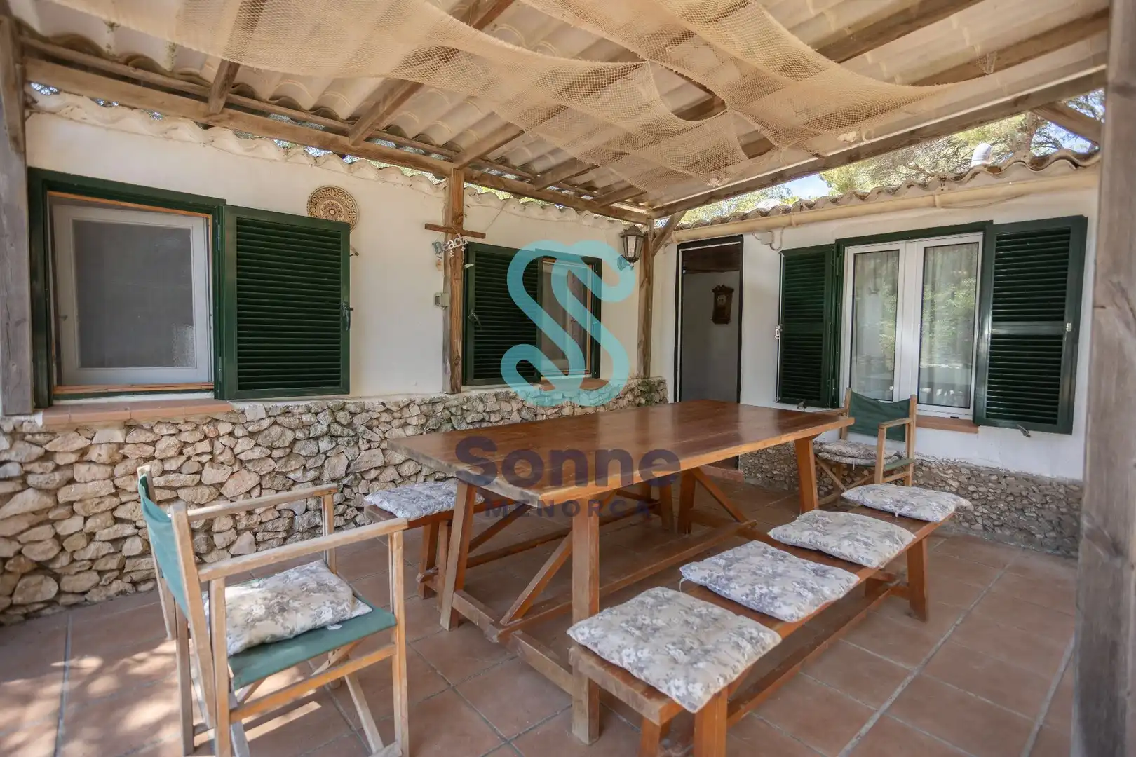 Terrassa de Casa o xalet en venda en Ferreries amb Jardí privat, Terrassa i Piscina