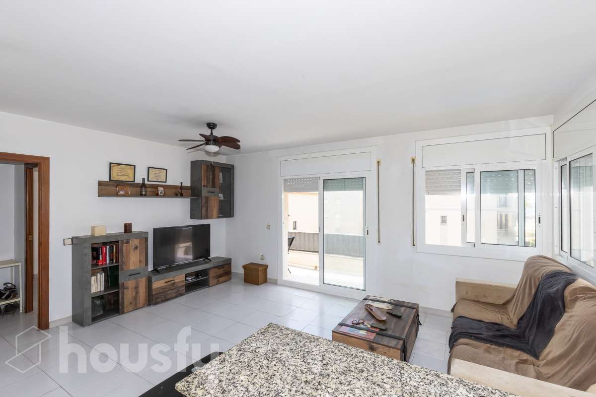 Living room of Flat for sale in Cunit  with Heating, Storage room and Furnished