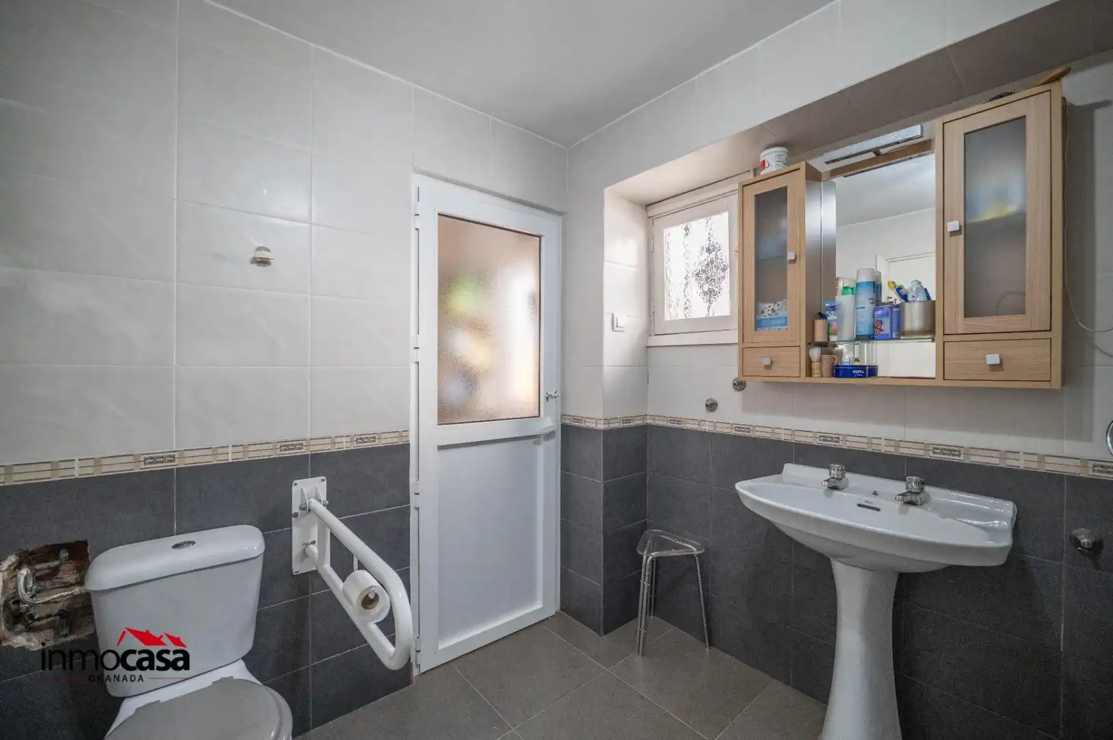 Bathroom of Houses for sale in Cijuela