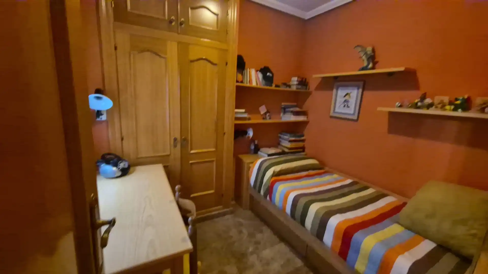 Habitación de Casa adosada en venta en Alcantarilla con Terraza, Trastero y Amueblado