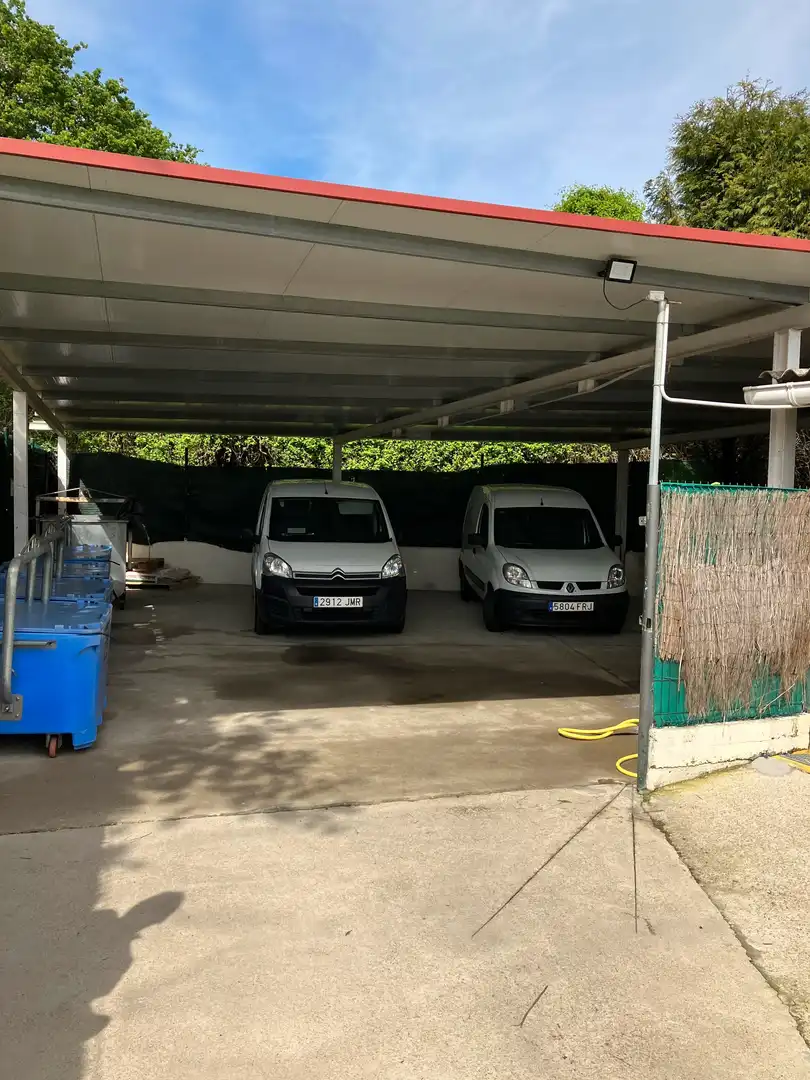 Parking of Houses for sale in Abegondo