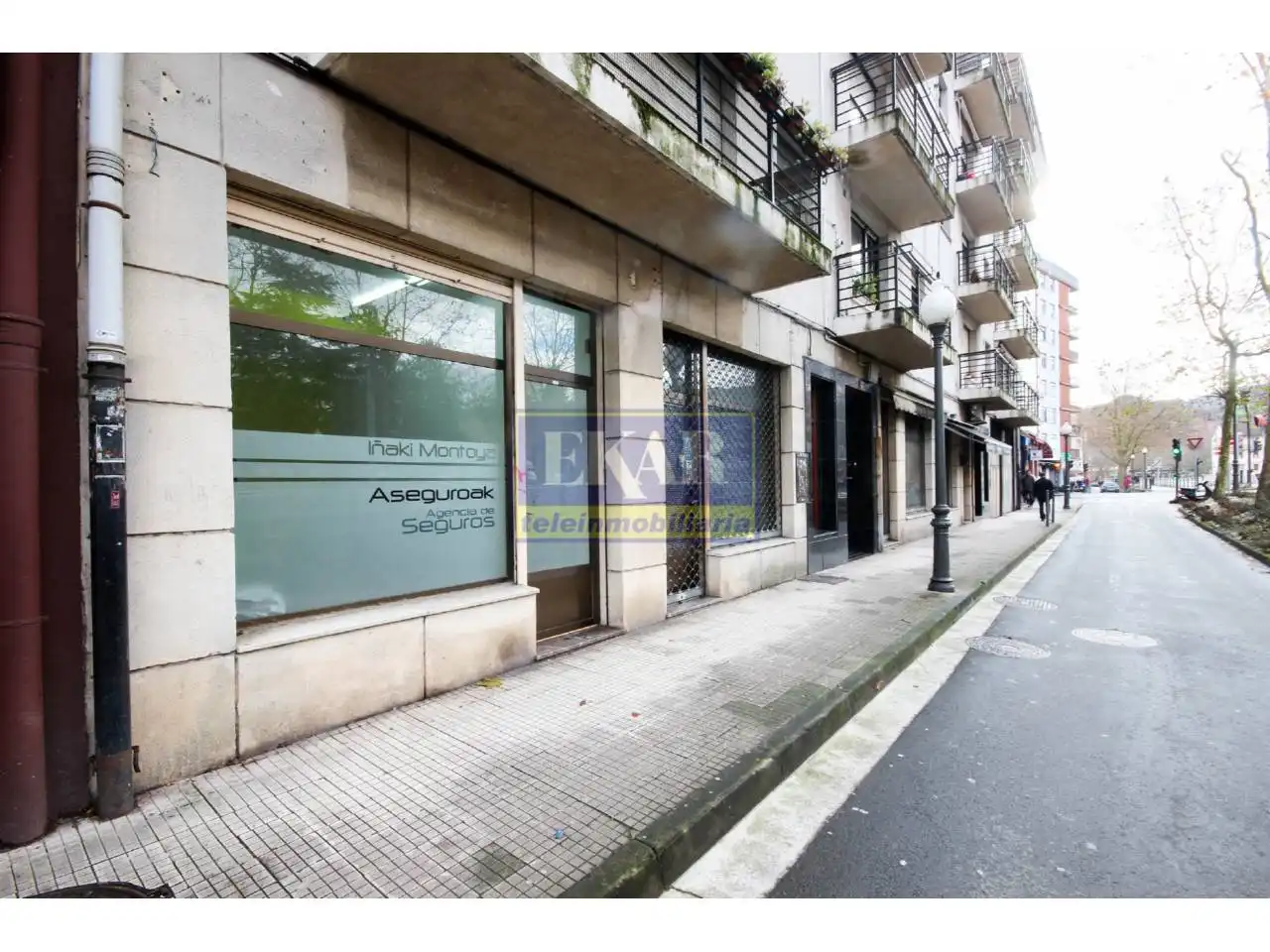 Business premises for sale in Calle Dunboa 4