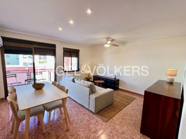 Flat with balcony to rent in Moncada