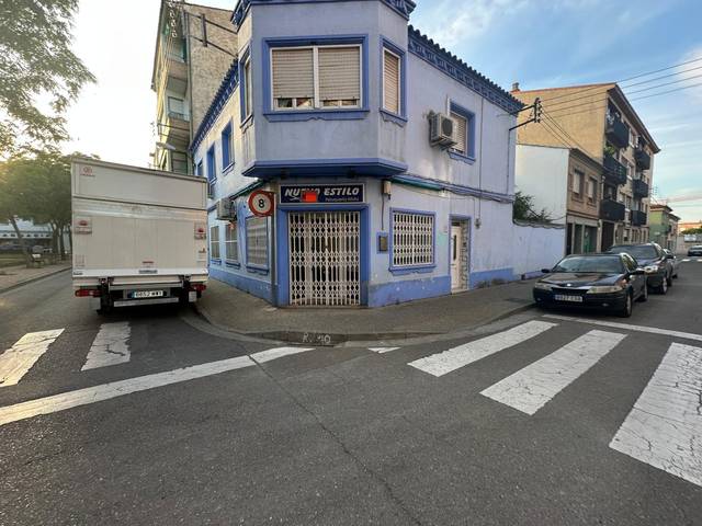 Local comercial en Alquiler en Calle Teruel, 6-8 en Casetas - Villarrapa