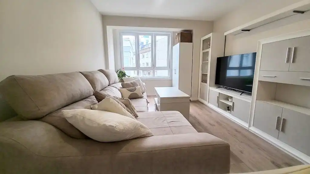 Sala de estar de Piso en venta en A Coruña Capital  con Calefacción