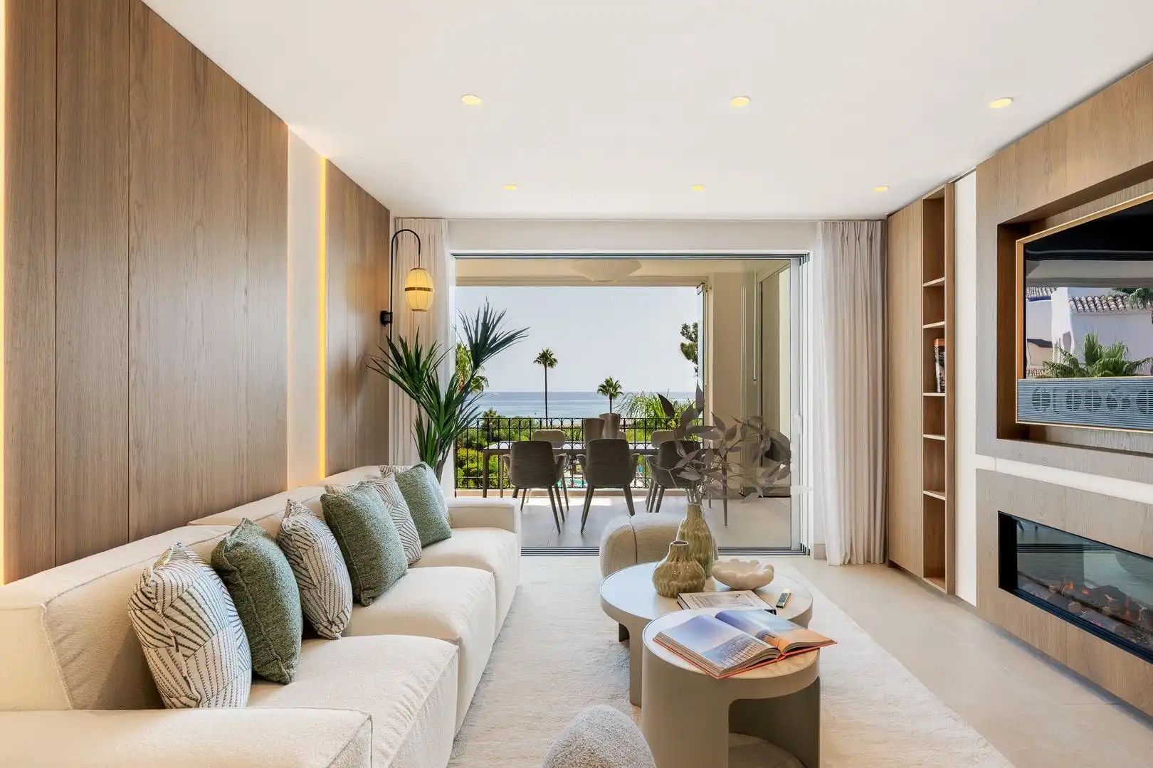Living room of Apartments for sale in Estepona  with Air Conditioner, Terrace and Storage room