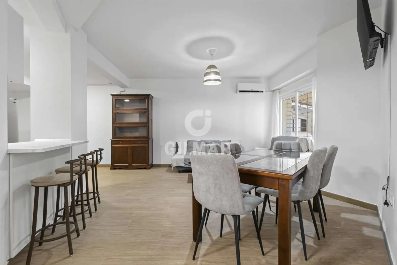 Vista exterior de Piso en venta en Sevilla con Calefacción y Jardín privado