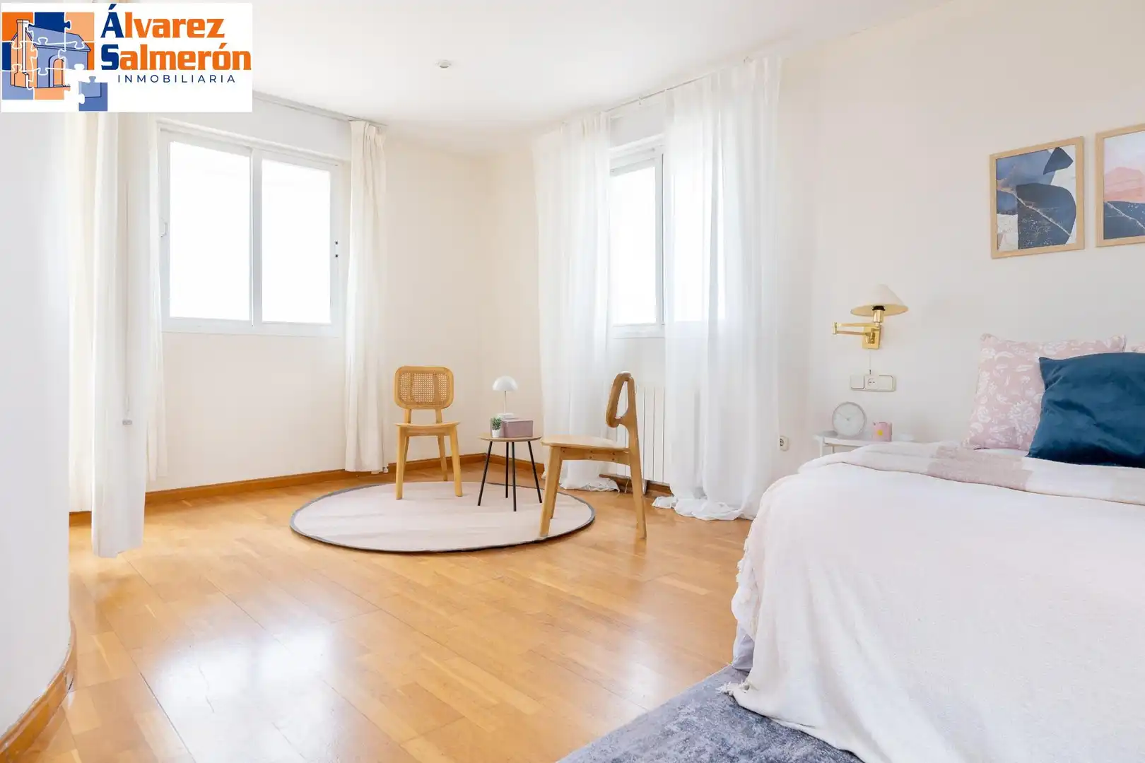 Bedroom of Houses for sale in Granada  with Air Conditioner, Private garden and Terrace