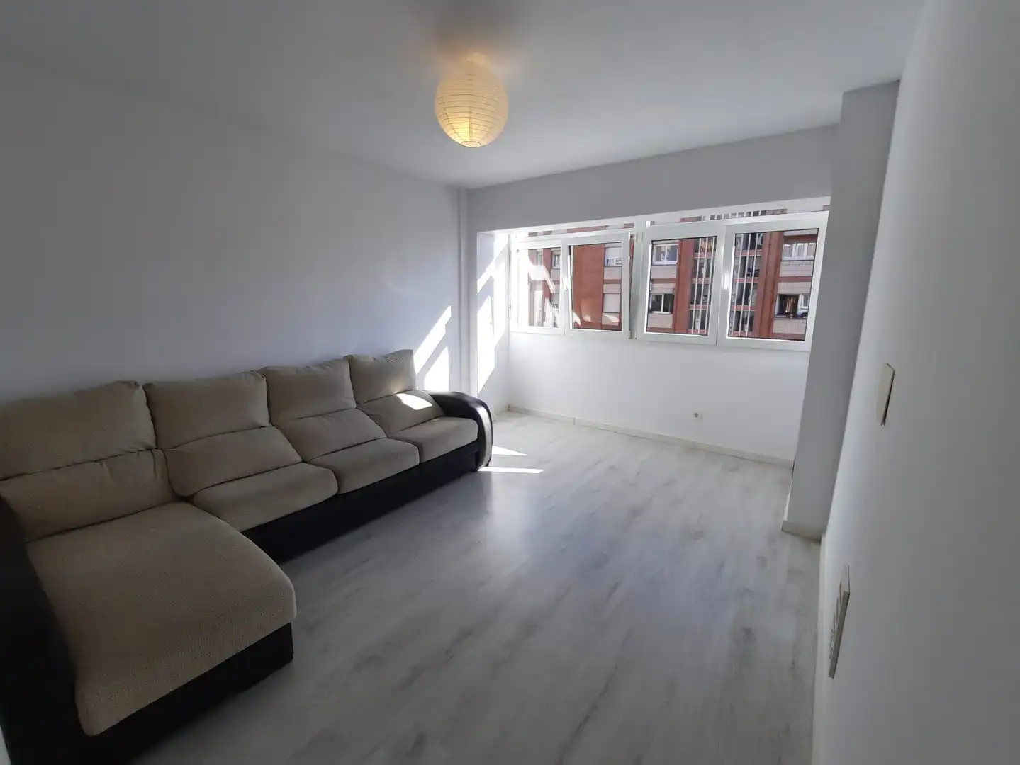 Sala de estar de Piso en venta en Gijón  con Amueblado