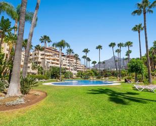 Jardí de Planta baixa en venda en Marbella amb Aire condicionat, Calefacció i Terrassa