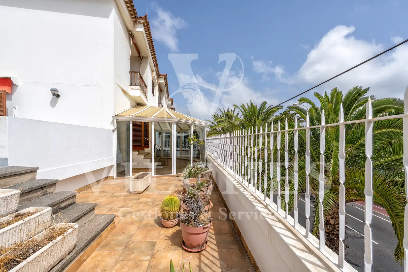 Vista exterior de Dúplex en venta en Las Palmas de Gran Canaria con Jardín privado, Parquet y Terraza