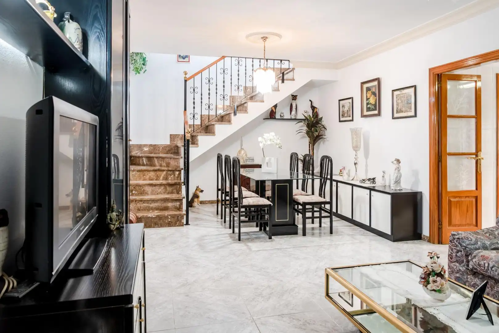 Casa adosada en venda a Els Hostalets