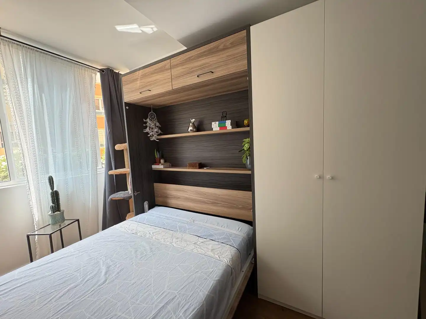 Habitación de Estudio en venta en Torrevieja con Jardín privado y Amueblado