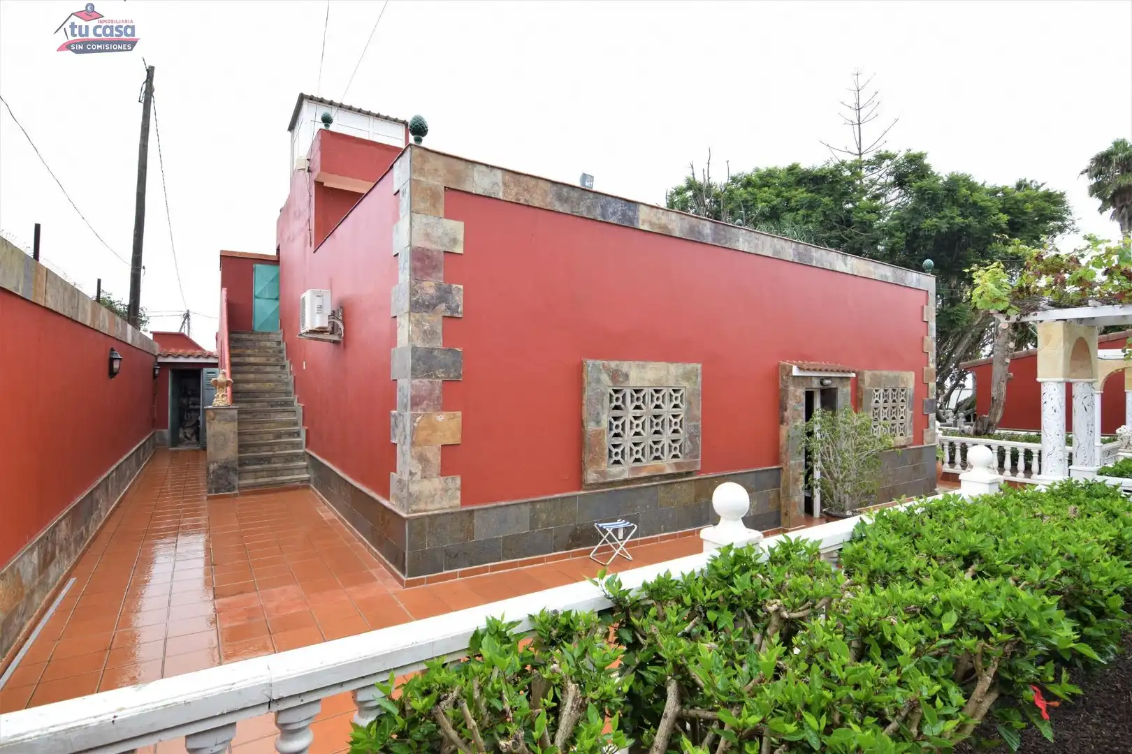 Exterior view of Houses for sale in Santa María de Guía de Gran Canaria  with Air Conditioner, Heating and Private garden