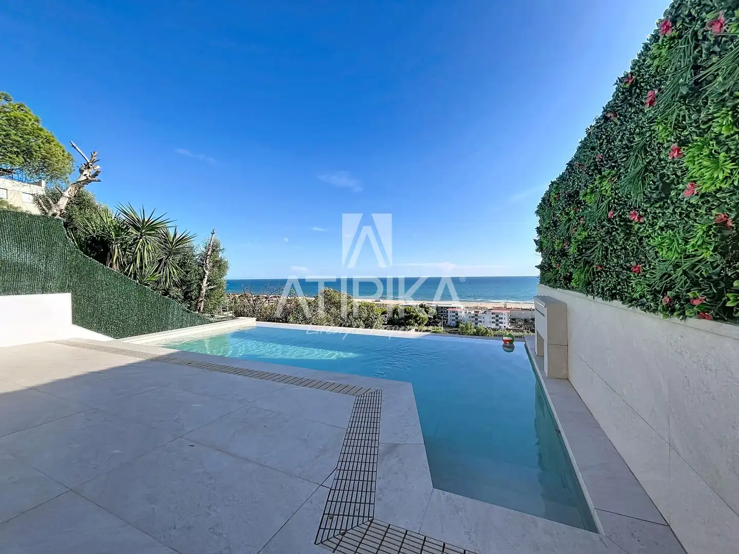House with pool to rent in Les Botigues de Sitges, imagen 2