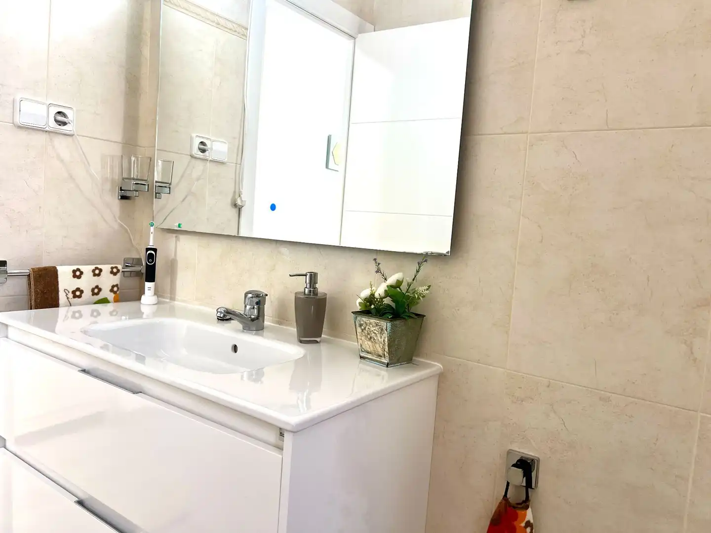 Bathroom of Flat for sale in Alicante / Alacant  with Air Conditioner, Heating and Terrace